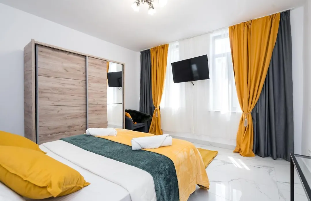 Monza Apartment-Ultracentral-1